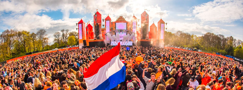 kingsland festival 2022 line-up amsterdam rotterdam groningen hardstyle headhunterz wildstylez brennan heart