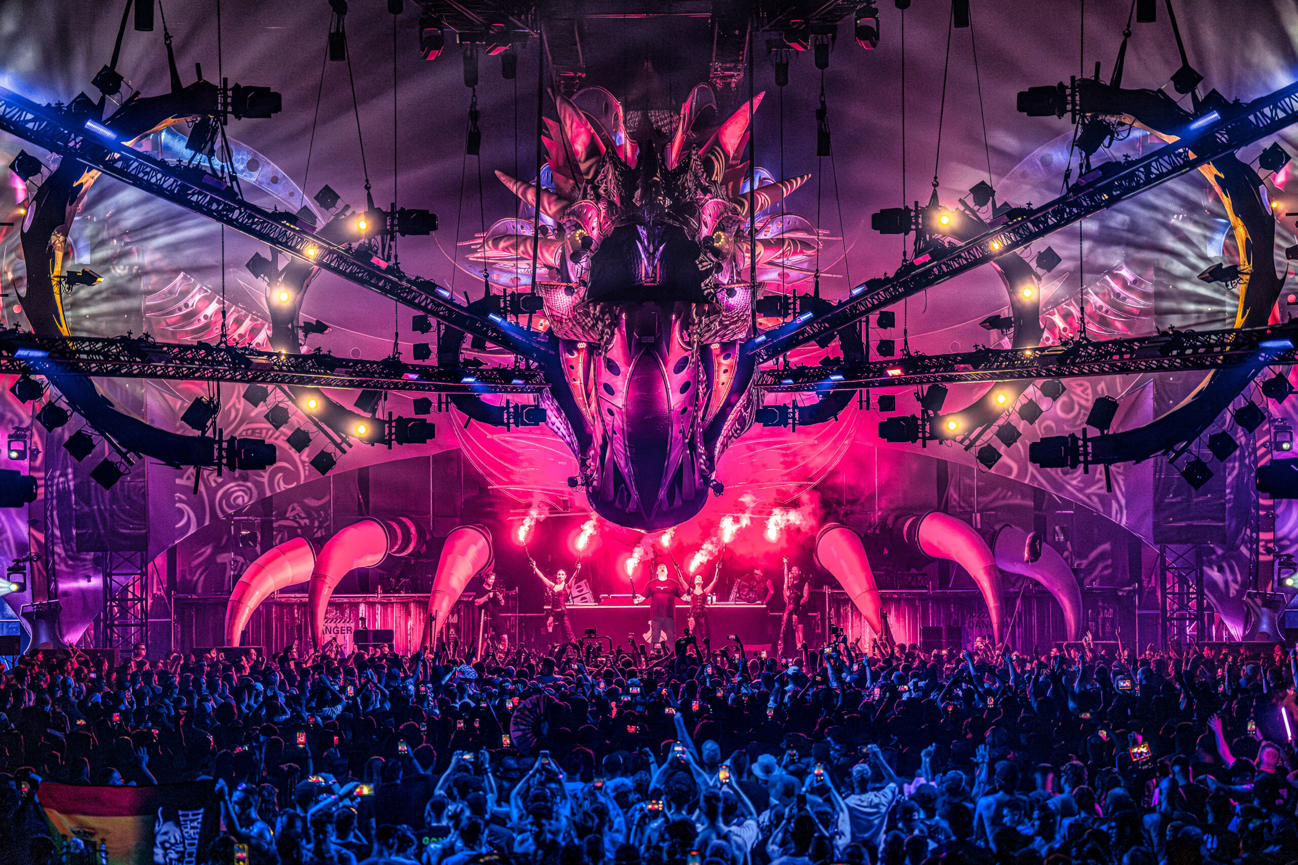 Defqon.1 - Spotlight BLACK