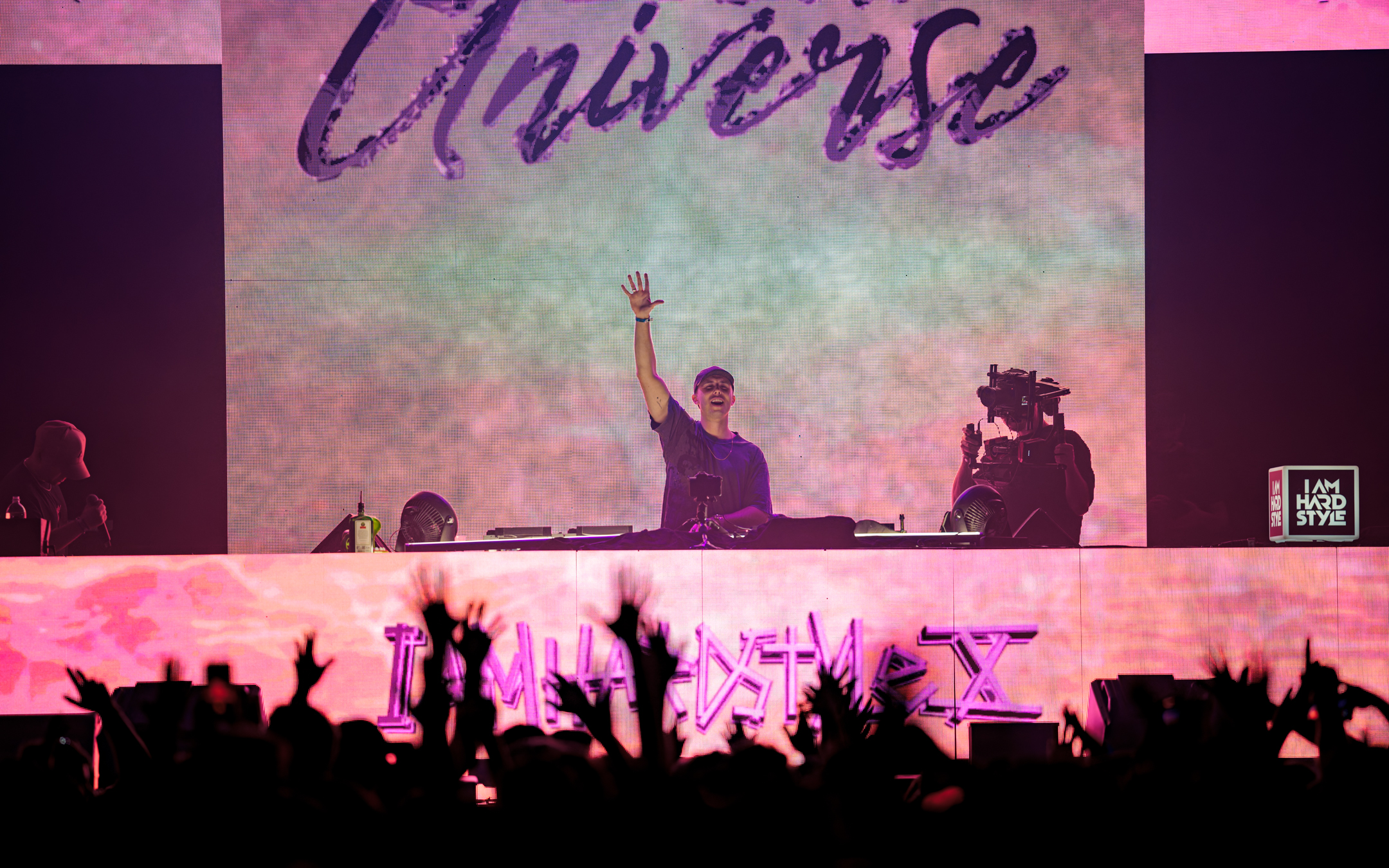 D-Sturb Whats A Girl To Do Luvstruck Spinnin Records hardstyle remix