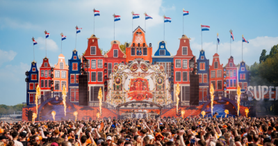 Supersized Kingsday onthult timetable en Supersized Specials